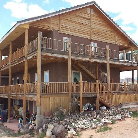 Bed and Breakfast Sunlit Oasis Notom Exterior foto